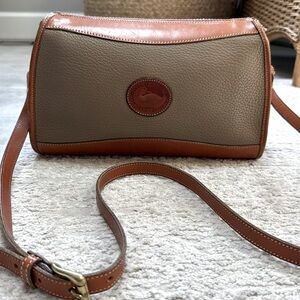 Vintage Dooney & Bourke Taupe/Tan Pebbled Leather Purse- Great Condition
